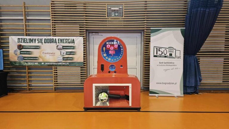 Odkryj, jak zbudować własny siłomierz w domowych warunkach