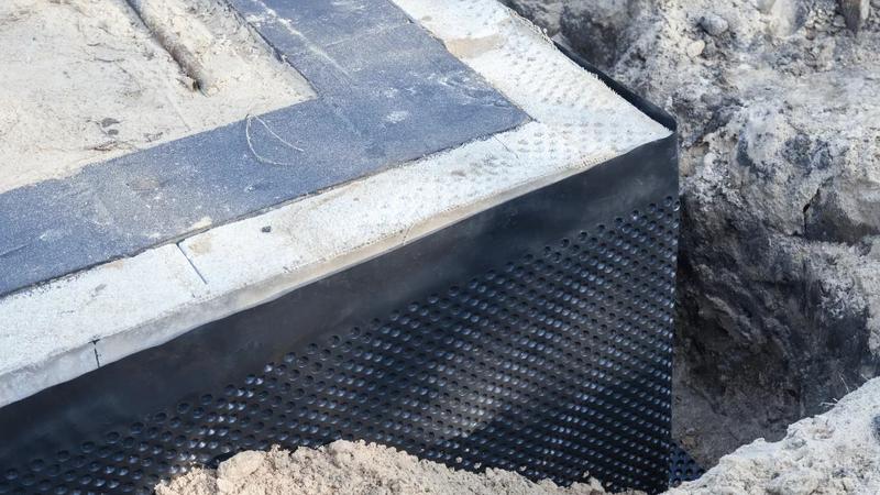 Montaż folii kubełkowej